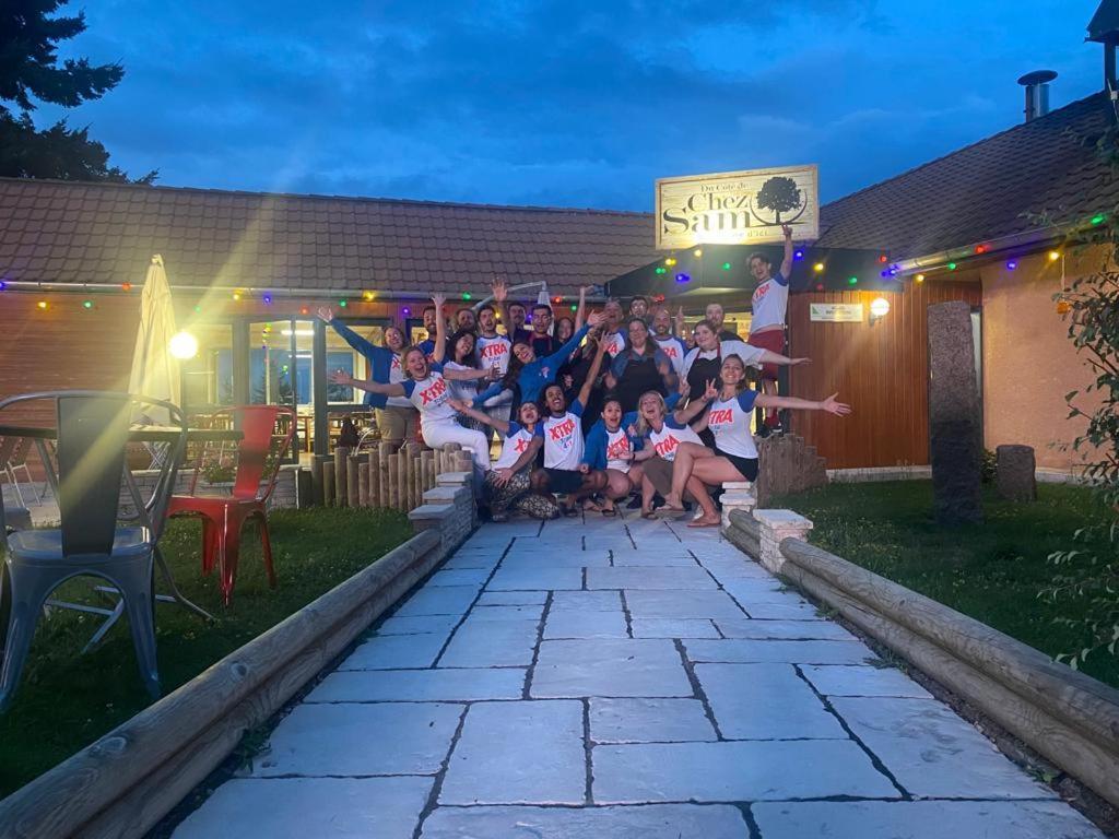 Du Cote De Chez Sam Hotel Andelaroche Bagian luar foto